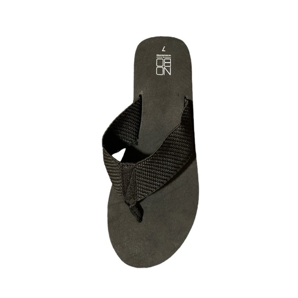 No Boundaries Black Wedge Platform Thong Sandals - Picture 8 of 8